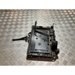 PODSTAWA AKUMULATORA MERCEDES A KLASA W177