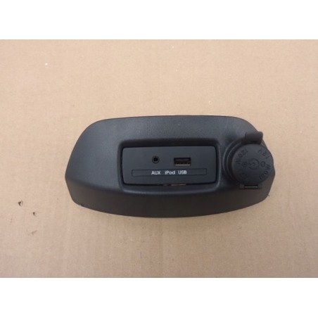 GNIAZDO USB AUX KIA SOUL 08-13 96120-2K000