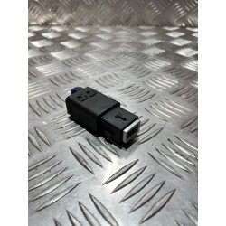 GNIAZDO PORT USB USB-C FIAT 600 23- 7357786100