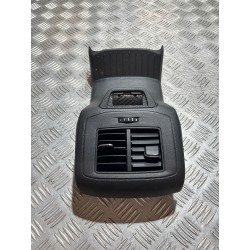 KRATKA NAWIEWU TYŁ TYLNA VW T-ROC 17- 2GA819203