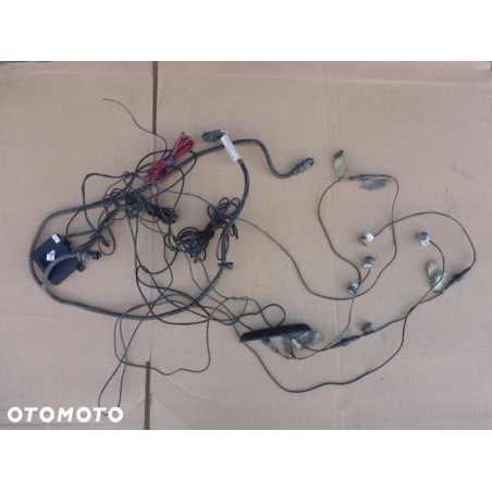 WIĄZKA PARKTRONIC CZUJNIKI PEUGEOT 5008 09-