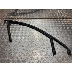 USZCZELKA SZYBY RAMKA DRZWI PRAWY PRZÓD PEUGEOT E-208 II 19-