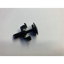 GÓRNE MOCOWANIE CHŁODNICY MERCEDES A0009912595