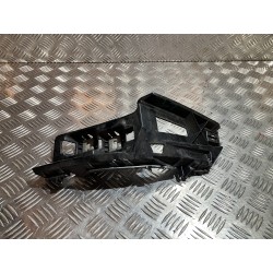 ŚLIZG ZDERZAKA LEWY TYŁ MERCEDES W238 CABRIO