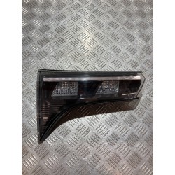 LAMPA LEWY TYŁ W KLAPĘ SUZUKI SX4 S-CROSS II 21-