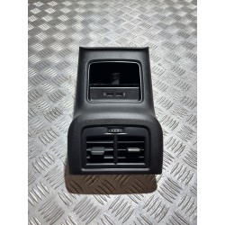 KRATKA NAWIEWU TYŁ GNIAZDO USB SEAT ATECA 16-