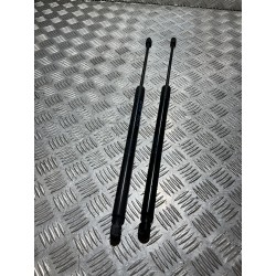 SIŁOWNIK KLAPY BAGAŻNIKA SEAT ATECA 16- 575827550B