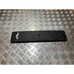 PODKŁADKA POD TABLICE REJESTRACYJNĄ PRZÓD BMW 5 G31 M PAKIET