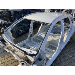 DACH SŁUPKI RELINGI SUZUKI SX4 S-CROSS II 21- 26U