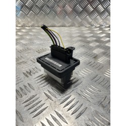 REZYSTOR OPORNIK NAWIEWU OPEL CROSSLAND X 17- AAC01770