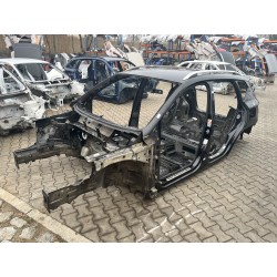 PRÓG CAŁY DŁUGI LEWY SEAT ATECA 16- LF9R