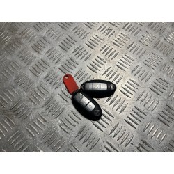 KLUCZYK PILOT NISSAN NAVARA NP300 D23 15-