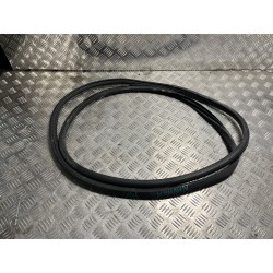 USZCZELKA KAROSERYJNA DRZWI PRAWY PRZÓD NISSAN NAVARA NP300 D23 15-