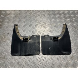 CHLAPACZE TYŁ KOMPLET NISSAN NAVARA NP300 D23 15-