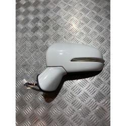 LUSTERKO LEWE 9 PIN CZUJNIK ANGLIK SUZUKI SX4 S-CROSS II 21- 26U