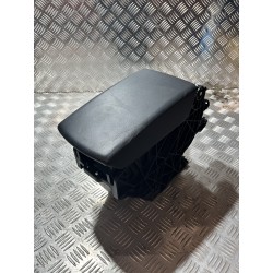 PODŁOKIETNIK SKÓRZANY CUPRA LEON IV 20-