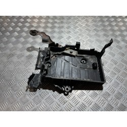 PODSTAWA AKUMULATORA DACIA SANDERO III 21- 1.0 TCE