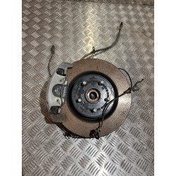 ZWROTNICA LEWY PRZÓD ZACISK TOYOTA YARIS IV 20- 1.5 HYBRID