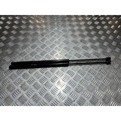 SIŁOWNIK KLAPY BAGAŻNIKA KOMPLET HYUNDAI I20 III 20-