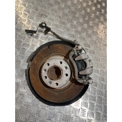 ZWROTNICA PIASTA ZACISK LEWY TYŁ PEUGEOT 3008 III 23-