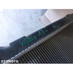 CHŁODNICA TOYOTA YARIS 2013 HYBRYDA