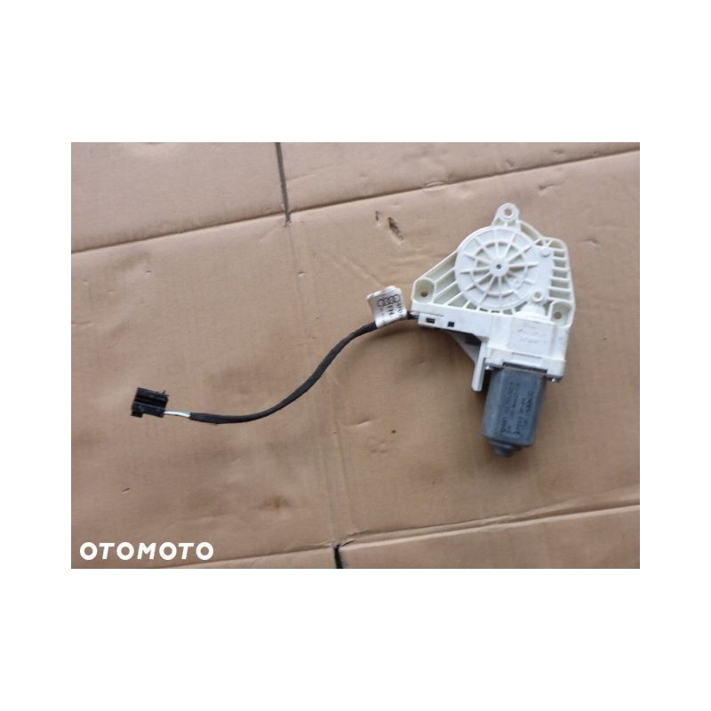 SILNICZEK PODNOSZENIA SZYB AUDI 8K0.959.802.A