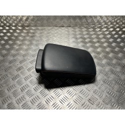 PODŁOKIETNIK SKÓRZANY MITSUBISHI ECLIPSE CROSS 17-