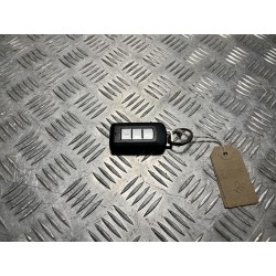 KLUCZYK PILOT MITSUBISHI ECLIPSE CROSS 17-