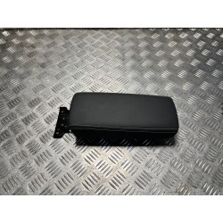 PODŁOKIETNIK RENAULT ARKANA LIFT 23-