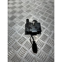 ZAMEK MASKI AUDI Q2 GA 16- 81A823509A