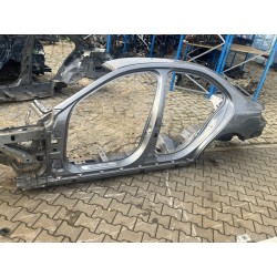 PRÓG LEWY ĆWIARTKA DŁUGO CIĘTY MERCEDES C KLASA W205 SEDAN LAKIER 792