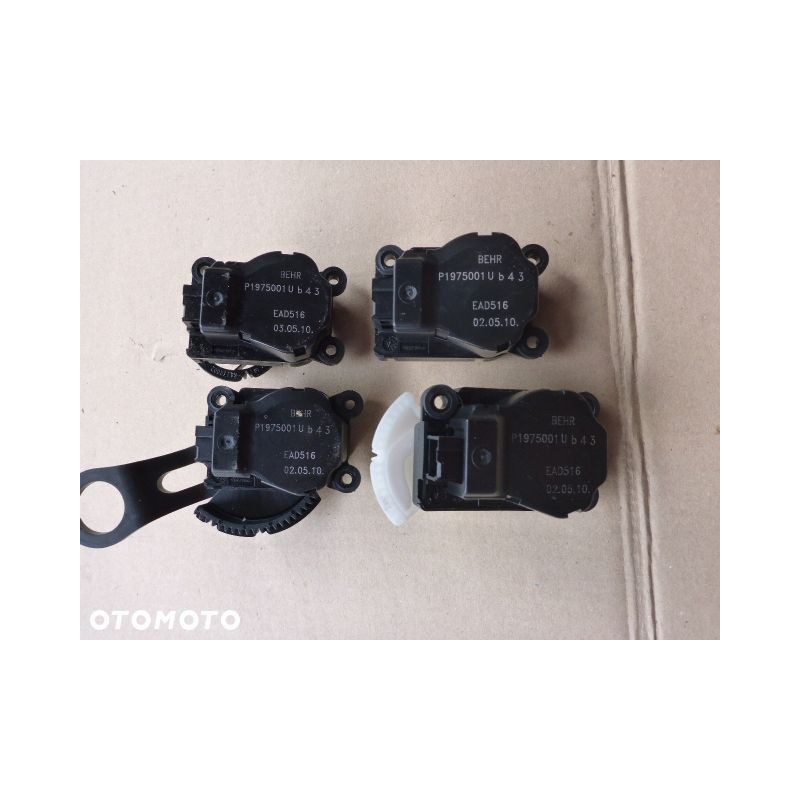 SILNICZEK NAGRZEWNICY PEUGEOT 3008 09-