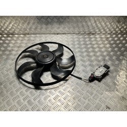 WENTYLATOR CHŁODNICY WIATRAK MERCEDES CLA W117 2.2 CDI
