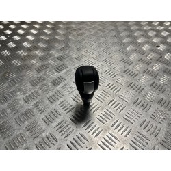 GAŁKA BIEGÓW AUTOMAT RENAULT ARKANA LIFT 23-