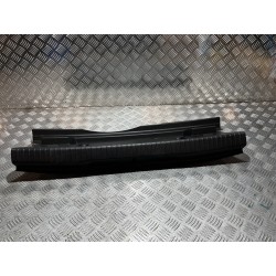 OSŁONA NAKŁADKA PASA TYŁ OPEL MOKKA B II 20-