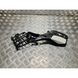 ZAŚLEPKA SPRYSKIWACZA LAMPY LEWEJ ŚLIZG MERCEDES CLA W117