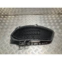 KRATKA ATRAPA ZDERZAKA PRAWY PRZÓD MERCEDES CLA W117 AMG