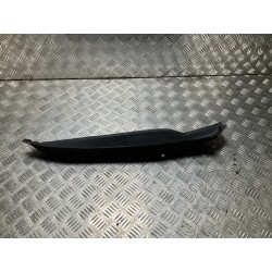 WYGŁUSZENIE BŁOTNIKA PRAWY PRZÓD MERCEDES CLA W117