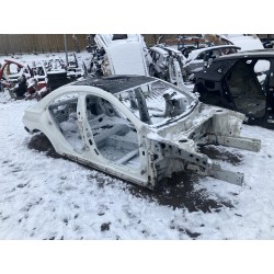 PRÓG PRAWY DŁUGO CIĘTY ĆWIARTKA MERCEDES CLA W117 LAKIER 650