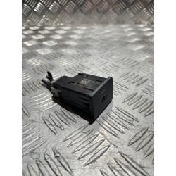 GNIAZDO PORT USB FORD PUMA II MK2 19- M1TT-14F014-AC