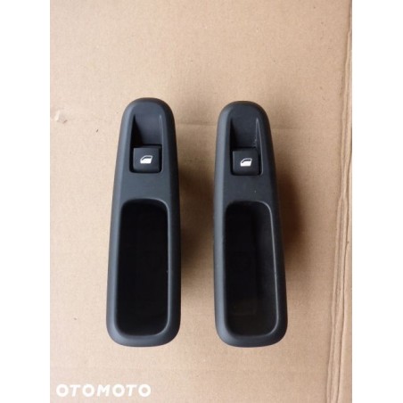 PRZEŁĄCZNIK SZYB TYŁ PEUGEOT 3008 1.6 HDI 09-