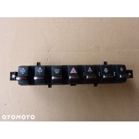 PRZEŁĄCZNIKI LISTWA PEUGEOT 3008 1.6 HDI 09-