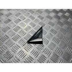 TRÓJKĄT LISTWA BŁOTNIKA LEWY PRZÓD KIA SPORTAGE V 21-