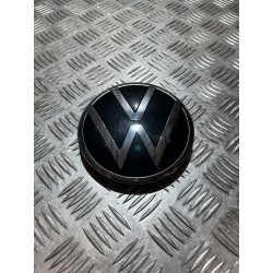 EMBLEMAT ZDERZAKA PRZÓD VW GOLF VIII 19- 5H0853601D