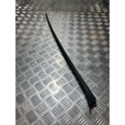 LISTWA SZYBY CZOŁOWEJ PRAWA VW GOLF VIII 19- 5H0854328A