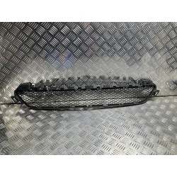 KRATAKA ATRAPA ZDERZAKA PRZÓD MERCEDES C KLASA W205