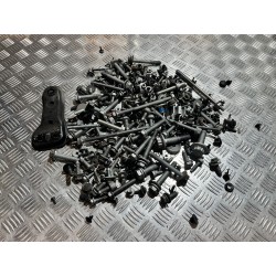 ŚRUBY ŚRUBKI NAKRĘTKI DEMONTAŻ VW GOLF VIII 19-