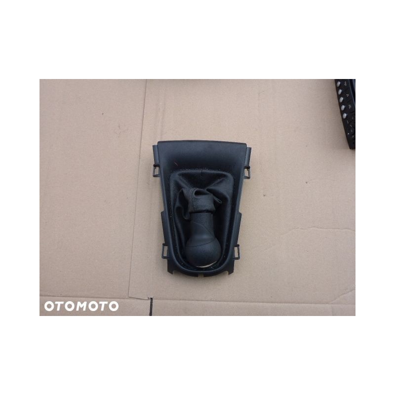 GAŁKA BIEGÓW MIESZEK CITROEN C3 10-