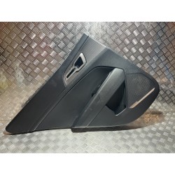 BOCZEK DRZWI LEWY TYŁ KIA SPORTAGE V 21-