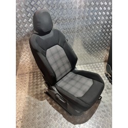 FOTEL PRZÓD PRZEDNI PRAWY VW POLO 2G 17-